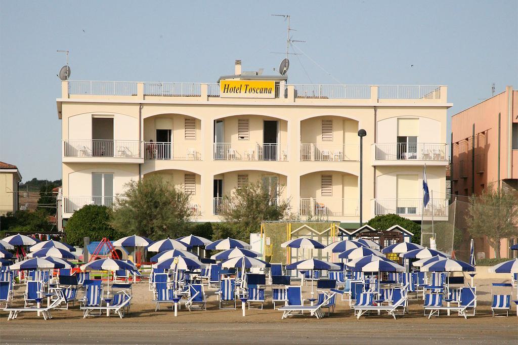 Hotel Toscana Marotta Zewnętrze zdjęcie