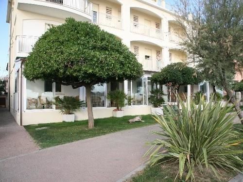 Hotel Toscana Marotta Zewnętrze zdjęcie